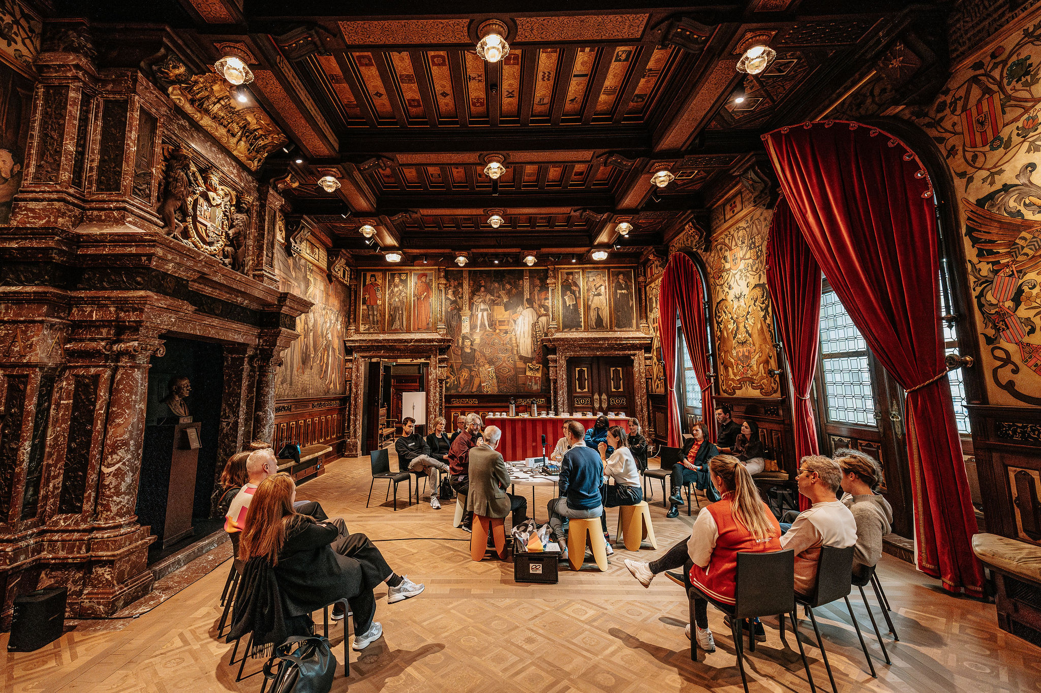 United* aan tafel in het stadhuis: “In Antwerpen moet iedereen zichzelf kunnen zijn”
